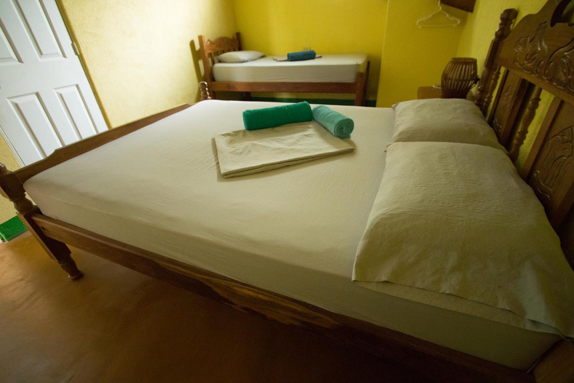 Hostel Life Is Good Moyogalpa Esterno foto